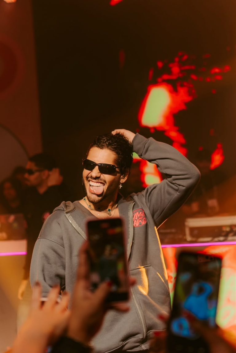 Zé Felipe leva festa “Uma Por Ano” para Barretos